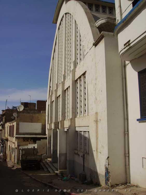 ORAN 2008 QUARTIER ST PIERRE 003 RUE BRANCION  MARCHE GARE.jpg